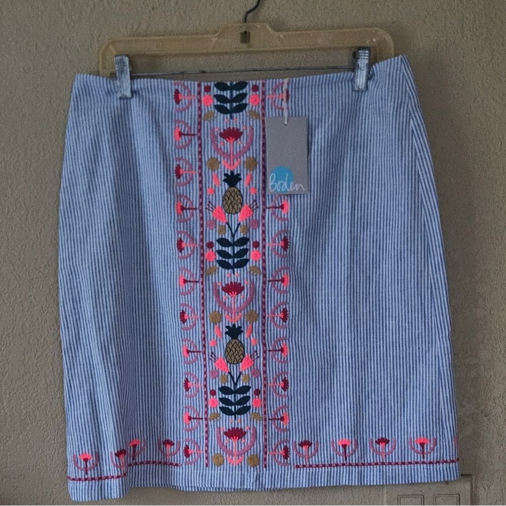 Boden Victoria pineapple embroidered skirt size 8